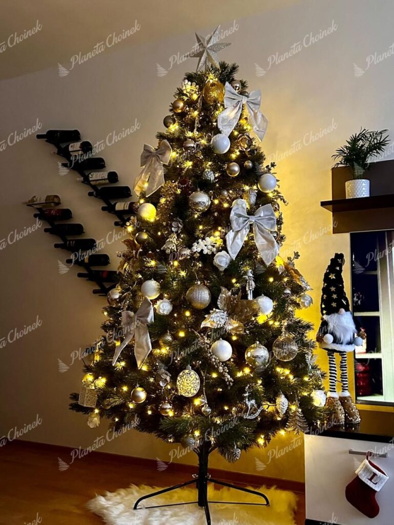 Ubrana premium choinka sztuczna jak żywa PE Sosna Himalajska 210 cm