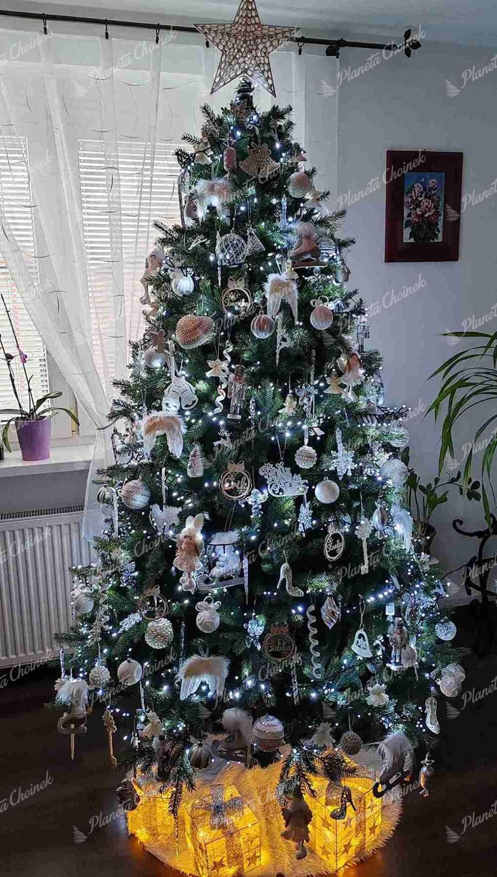 Choinka sztuczna PE Świerk Mocny 210cm